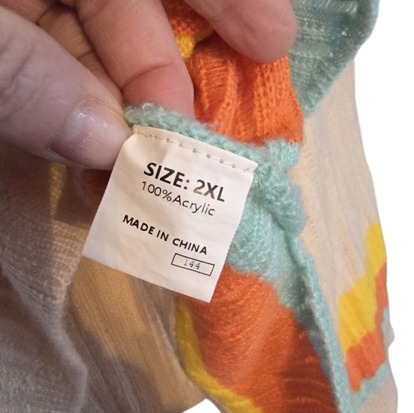 Colorful Striped Women's Sweater - Picture 6 of 7